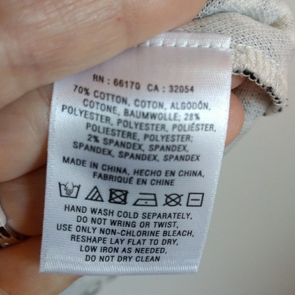 Anthropologie/ deletta ruffle cap sleeves - Picture 5 of 5